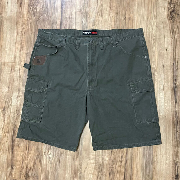 Wrangler Riggs Workwear Shorts Men’s Size 46 Ripstop Green Cargo Carpenter - Picture 1 of 9
